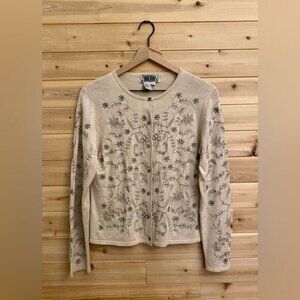Curio Size Small Wool Silk Blend Floral Embroidered Button Front Cardigan